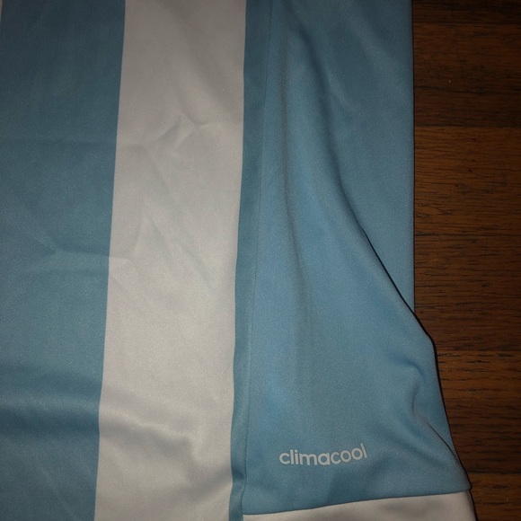 Adidas jersey. - Picture 2 of 4